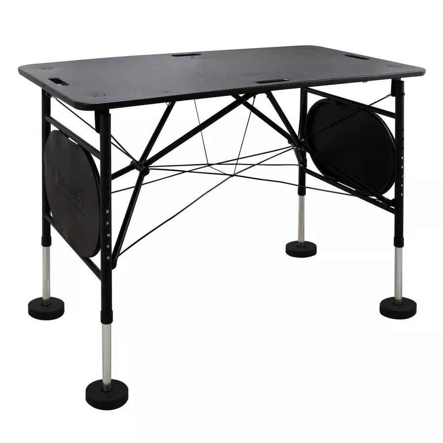 Master Mars Portable Sport Treatment Massage Table